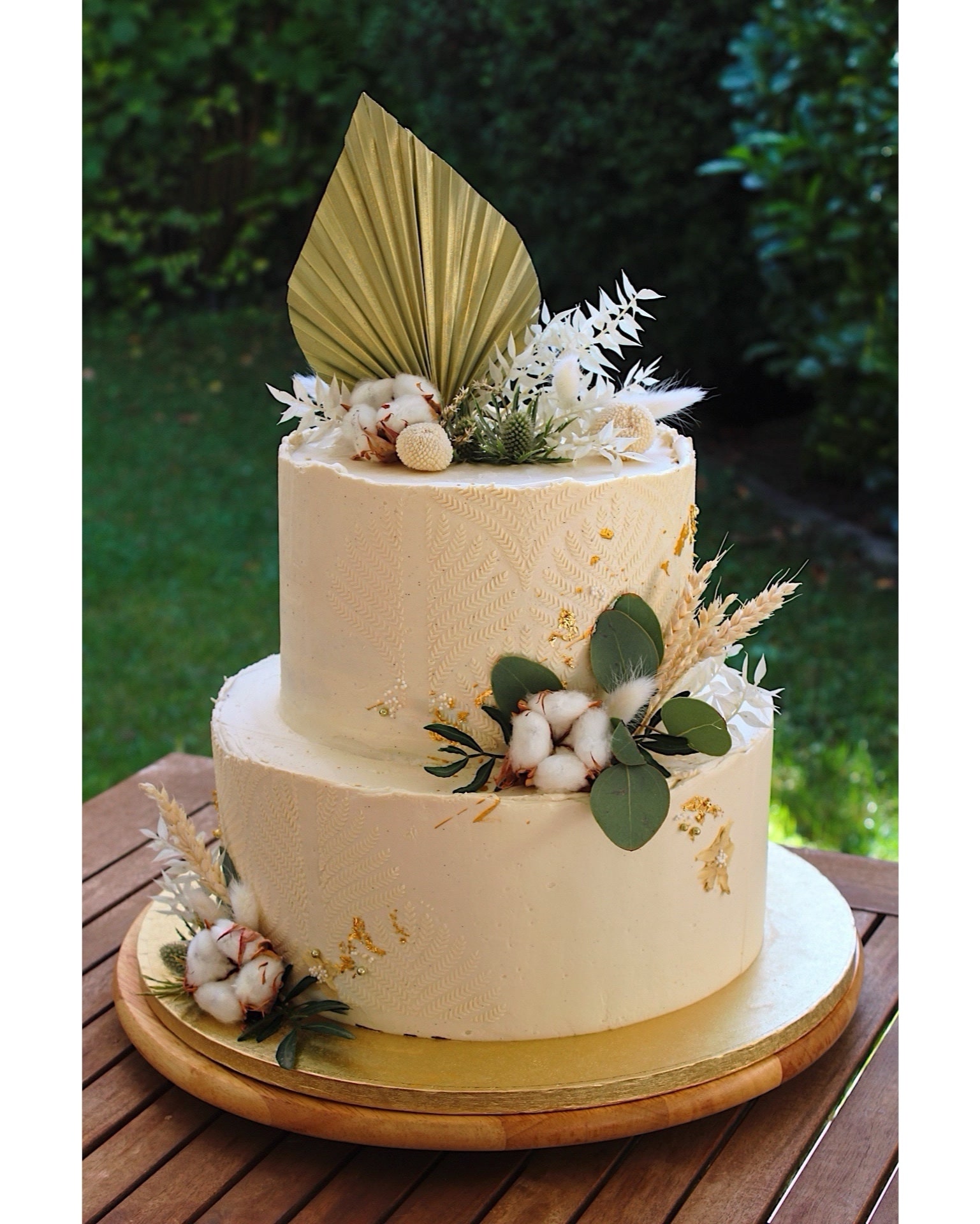 Hallo liebe Kim, die Torte war perfekt. 
Perfekte Optik, perfekter Geschmack. Sie war echt der Wahnsinn.
Sie hätte nicht besser sein können. Vielen vielen Dank!!!