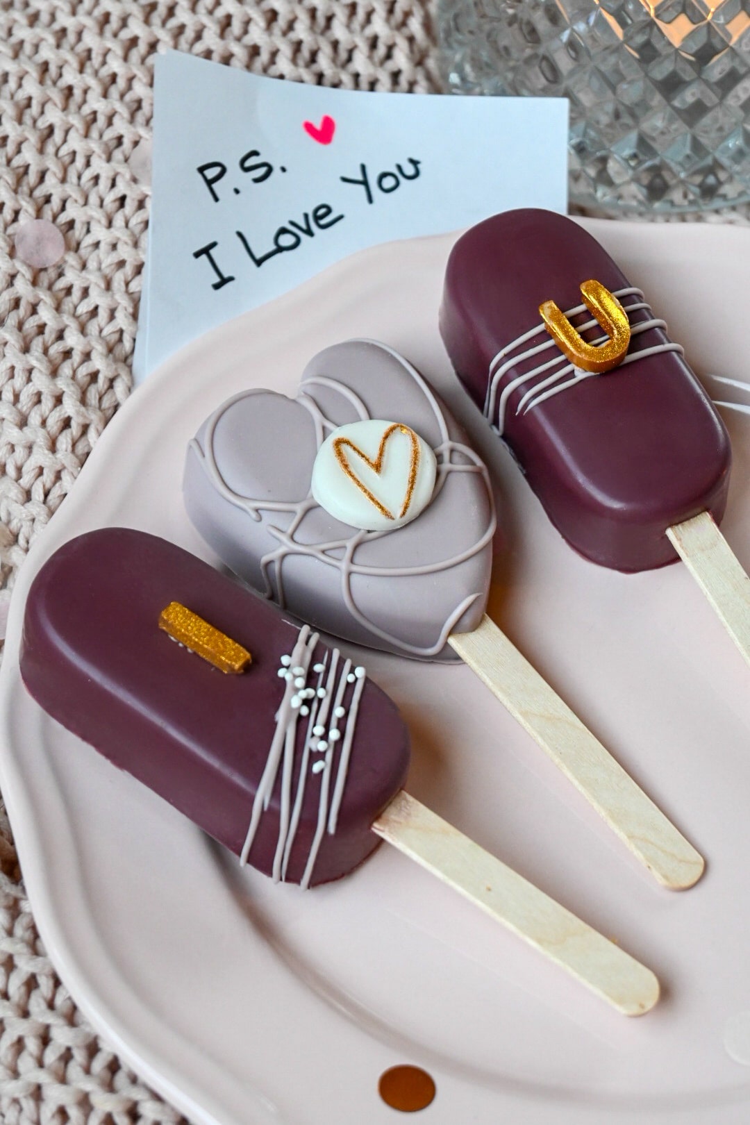 Facetune_24-01-2025-14-39-27-min